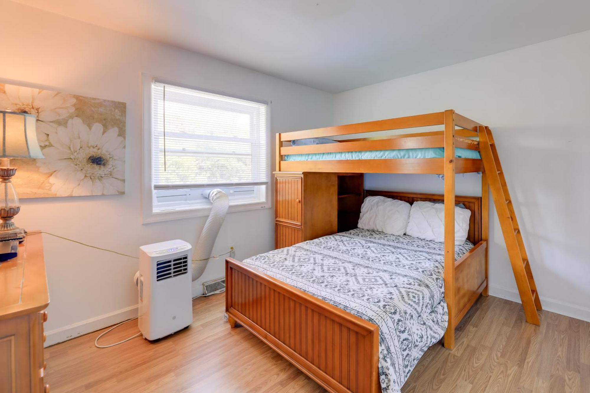 West Of The Moon Ocean Apt With Beach Access! Emerald Isle Zewnętrze zdjęcie
